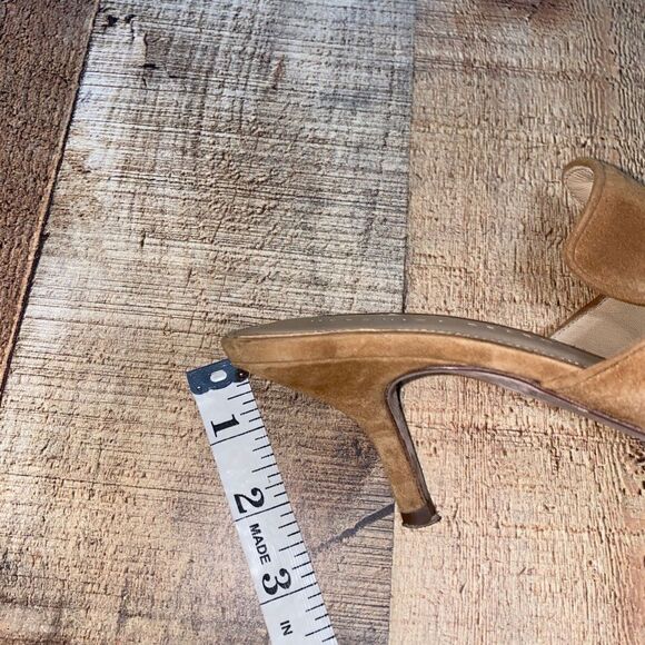Veronica Beard Women’s Size 7M Suede Mules Heels Camel miriam - Picture 12 of 12